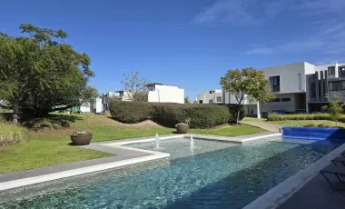 CASA EN VENTA EN CONDOMINIO PUNTO SUR ESTE, SANTA ANITA JALISCO