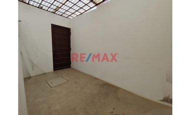 Se Vende Casa En Urb. Las Casuarinas En Los Portales // ID: 1136438