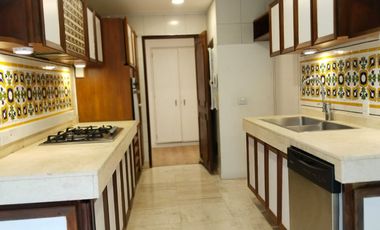 Arriendo Espectacular Apartamento en Rosales