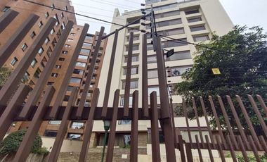 Arriendo Espectacular Apartamento en Rosales