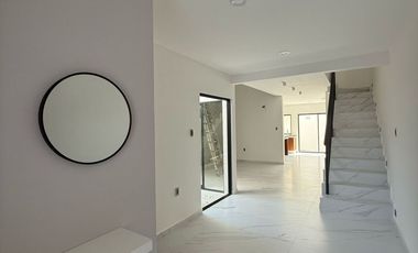 Casa Nueva en venta en Col. Formando Hogar a 5 min del centro y malecón del Puerto de Veracruz