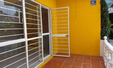 Bonita casa en condominio, En Jardines de Cuernavaca