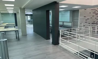 Edificio de Oficinas en Renta Amuebladas Zona Chapalita en Jardines de San Ignacio , Zapopan