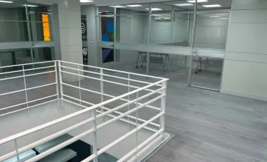 Edificio de Oficinas en Renta Amuebladas Zona Chapalita en Jardines de San Ignacio , Zapopan