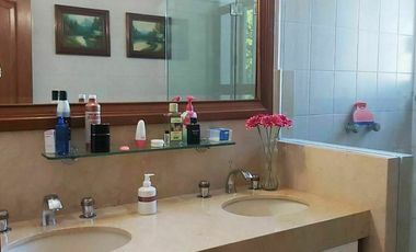 Casa Residencial en venta en Valle Real en coto