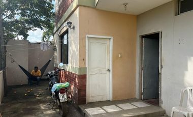 En venta Casa vacacional en Villamil playas . (JP)