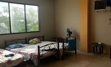 En venta Casa vacacional en Villamil playas . (JP)