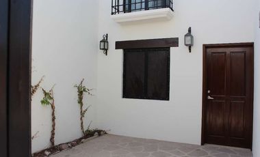 Casa Arcadia, con acabados artesanales y espíritu colonial