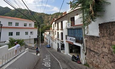REMATO CASA EN TAXO DE ALARCON GUERRERO