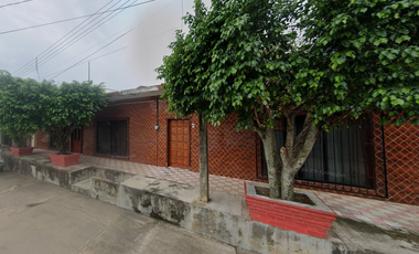 EXCELENTE PRECIO CASA BIEN UBICADA EN VERACRUZ