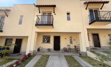Casa en venta en Alta California,