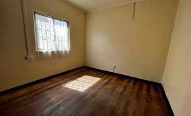 Quillota Centro, Amplia Casa habitacional o comercial, 4 dormitorios, 3 baños