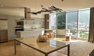 Venta de Departamento Las Huastecas Santa Catarina