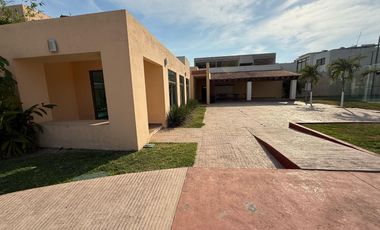 Linda Casa amueblada en zona Country
