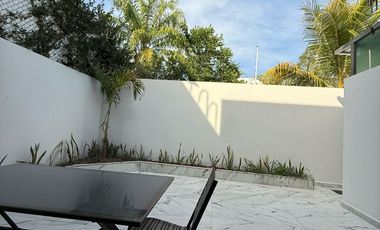 Linda Casa amueblada en zona Country