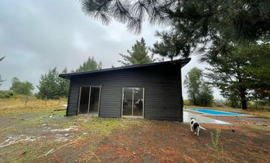VENTA HERMOSA PARCELA CON QUINCHO Y PISCINA