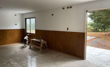 VENTA HERMOSA PARCELA CON QUINCHO Y PISCINA