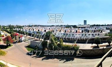 DEPARTAMENTO EN RENTA, NATURA LEÓN, GTO, 3 REC, AMUEBLADO, 2 AUTOS, VIGILANCIA Y CONFORT