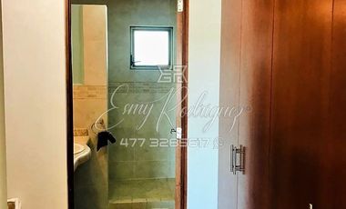 DEPARTAMENTO EN RENTA, NATURA LEÓN, GTO, 3 REC, AMUEBLADO, 2 AUTOS, VIGILANCIA Y CONFORT