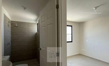 RENTA CASA MESETA PAYUNIA MODELO CEIBA CON ROOF MESETA QRO-GTO