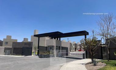 RENTA CASA MESETA PAYUNIA MODELO CEIBA CON ROOF MESETA QRO-GTO