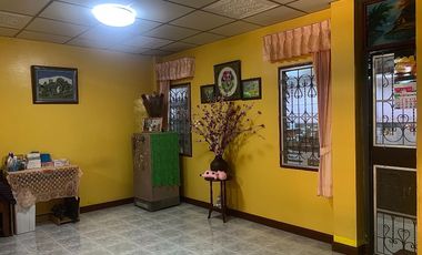 Cheap 2-storey townhouse for sale, land area 18 sq.w., Yusabai Village project, near Suvarnabhumi Airport 30 minutes, near Khlong Nueng, Khlong Luang,