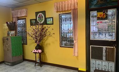 Cheap 2-storey townhouse for sale, land area 18 sq.w., Yusabai Village project, near Suvarnabhumi Airport 30 minutes, near Khlong Nueng, Khlong Luang,