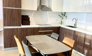 Fully Furnished 1 Bedroom with Parking in West Gallery Place BGC For Rent