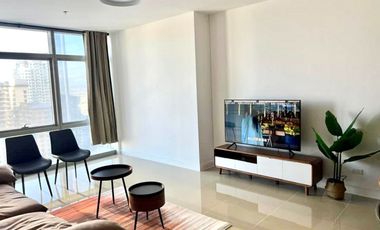 Fully Furnished 1 Bedroom with Parking in West Gallery Place BGC For Rent