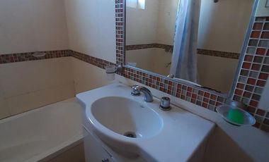 EN VENTA HERMOSA CASA 4 DORMITORIOS