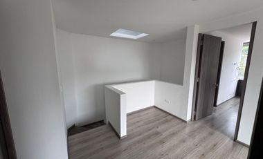 VENDO CASA PRECIOSA ESQUINERA EN CONJUNTO CERRADO EN LA FLORIDA, MANIZALES,  DE 126M2