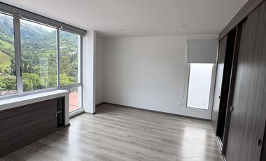 VENDO CASA PRECIOSA ESQUINERA EN CONJUNTO CERRADO EN LA FLORIDA, MANIZALES,  DE 126M2