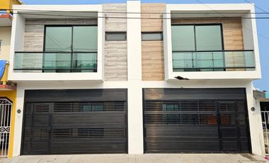 VENDO CASA EN ESTATUTO JURIDICO EN BOCA DEL RIO, VER