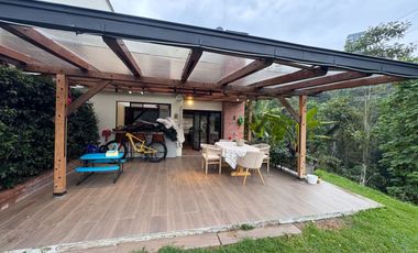 Vendo casa esquinera en el sector del Trebol, Manizales en conjunto cerrrado