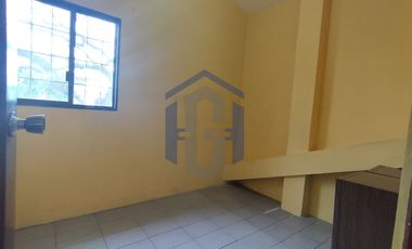 Casa de 3 plantas en venta - Garzota 1