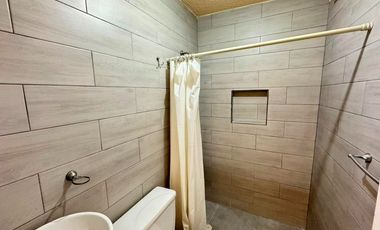 Casa en venta en aguascalientes, Fracc. Colinas del Rio, 4 recamaras