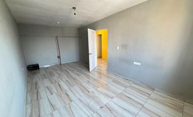 Casa en venta en aguascalientes, Fracc. Colinas del Rio, 4 recamaras