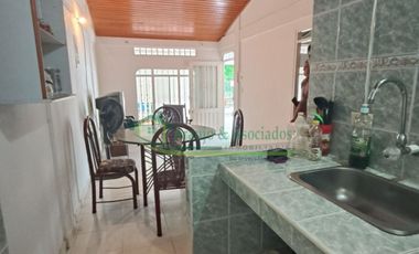EN GIRARDOT -CUNDINAMARCA VENDEMOS CASA ESQUINERA EN CONDOMINIO ALGARROBOS 3.