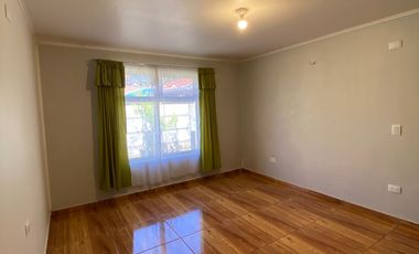 Vendo casa nueva en barrio residencial a pasos del parque de la comuna de Chillán Viejo