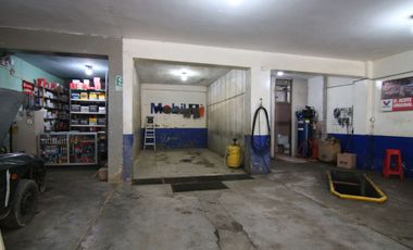 AMPLIO LOCAL EN VENTA -  EN AV. GRAU DE PIURA