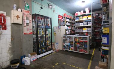 AMPLIO LOCAL EN VENTA -  EN AV. GRAU DE PIURA