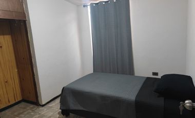 CASA EN RENTA AMUEBLADA IDEAL PARA 3 ROOMIES