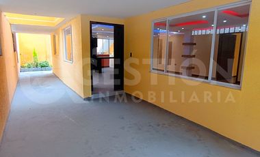 𝗖𝗜𝗨𝗗𝗔𝗗𝗘𝗟𝗔 𝗜𝗕𝗔𝗥𝗥𝗔, Casa Esquinera, sur de Quito, cerca a Quitumbe
