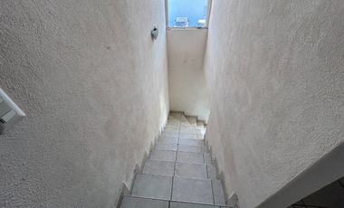 CASA EN RENTA A 5 MINS DEL CENTRO DE TONALÁ $7,000