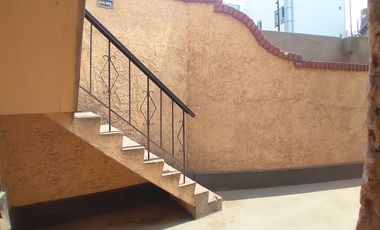 EXCELENTE OPORTUNIDAD DE INVERSIÓN!!! SE VENDE CASA COMO TERRENO O LOCAL COMERCIAL, ZONIFICACIÓN RDA COMPATIBLE CON CZ EN AV. SALAVERRY, JESÚS MARÍA