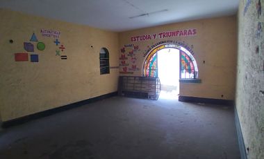EXCELENTE OPORTUNIDAD DE INVERSIÓN!!! SE VENDE CASA COMO TERRENO O LOCAL COMERCIAL, ZONIFICACIÓN RDA COMPATIBLE CON CZ EN AV. SALAVERRY, JESÚS MARÍA