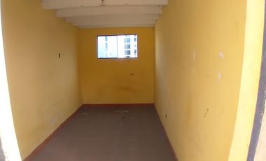 EXCELENTE OPORTUNIDAD DE INVERSIÓN!!! SE VENDE CASA COMO TERRENO O LOCAL COMERCIAL, ZONIFICACIÓN RDA COMPATIBLE CON CZ EN AV. SALAVERRY, JESÚS MARÍA