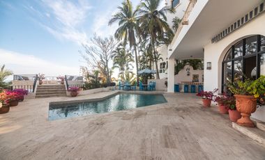Casa en Venta, Condominio La Punta. Manzanillo, Colima