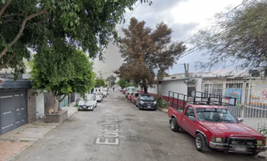 VENTA CASA EUCALIPTO ARBOLEDAS DE ARAGÓN ECATEPEC DE MOR EDO DE MEX RECUPERACIÓN BANCARIA