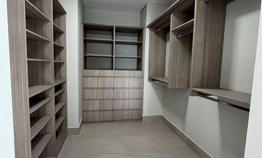 Departamento en renta amueblado, 3 recámaras, Las Torres / Monterrey Sur